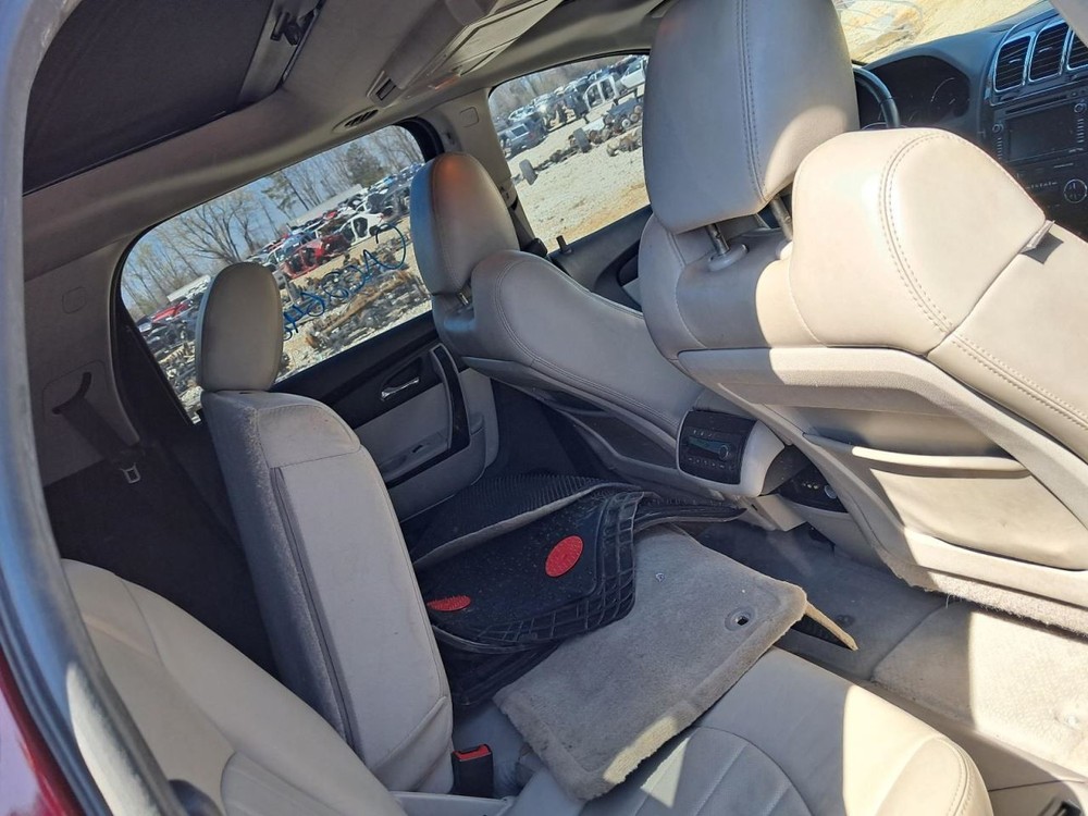 ACADIA 2011 Glove Box 5006832