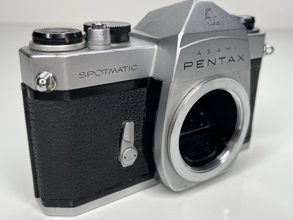 Pentax Spotmatic SP (Asahi) Mount 35mm Camera Body, Chrome UNTESTED READ