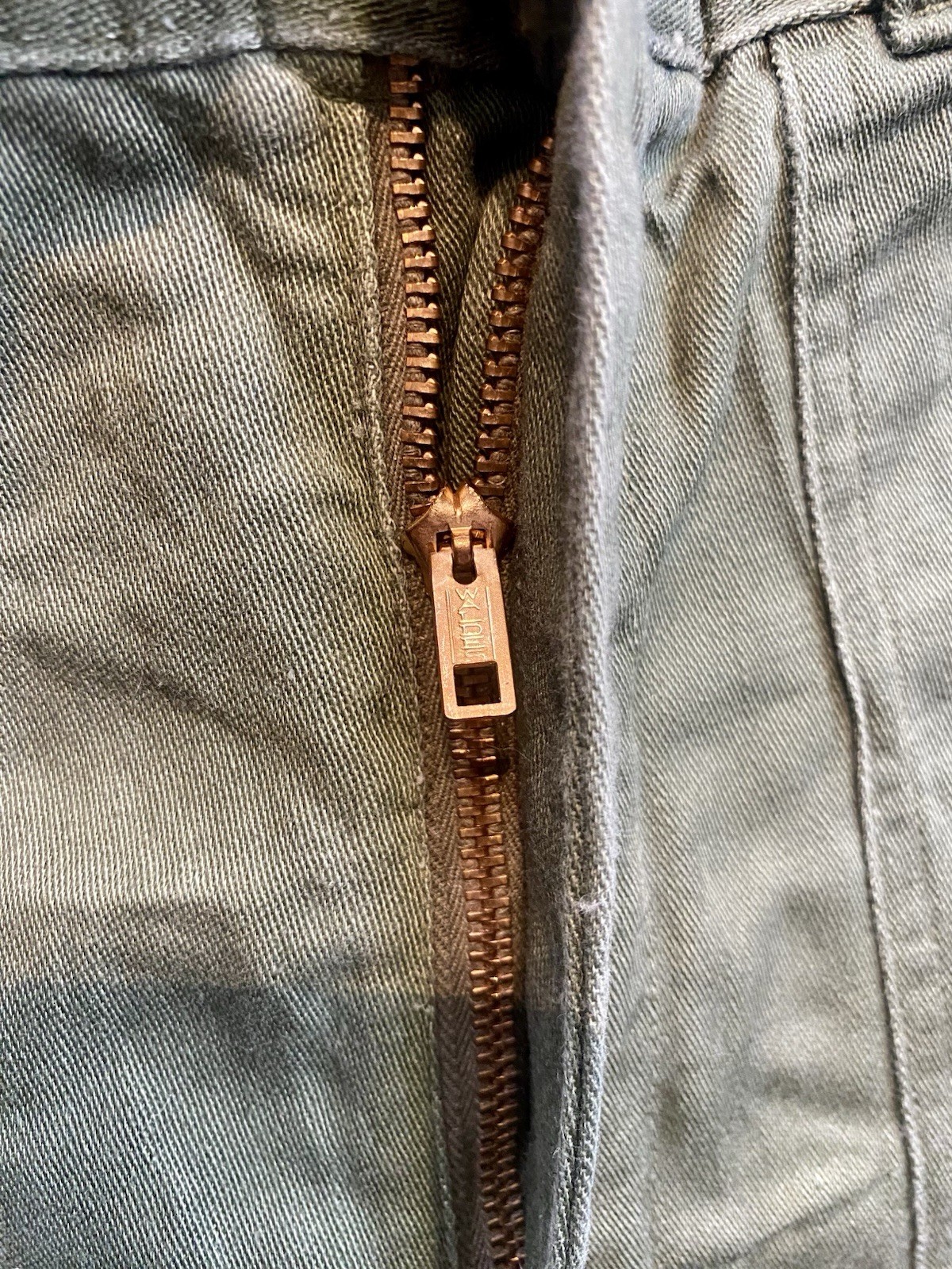 VTG 70s OG 107 pants - 28x31 - Vietnam era - Zipper - Olive Green