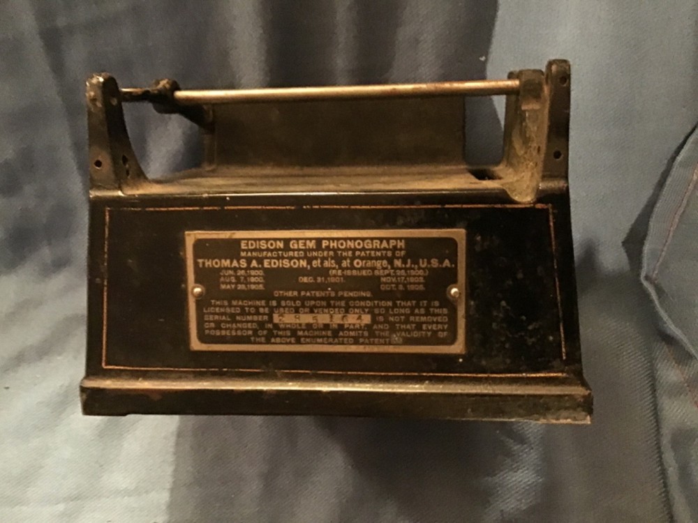 Edison phonograph Gem B case