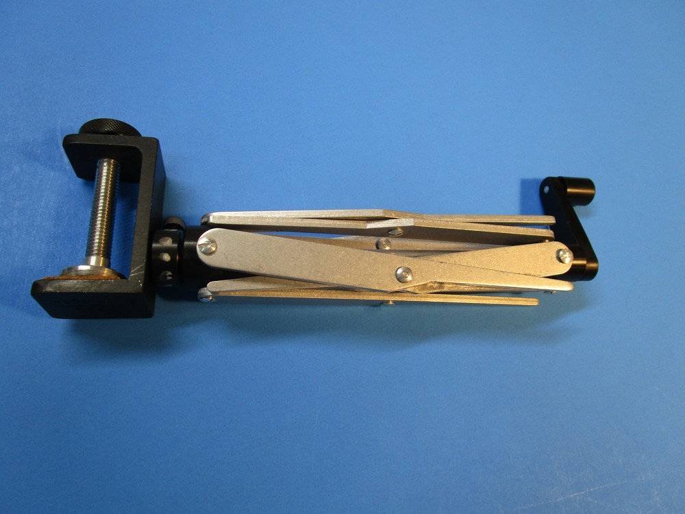 FLY LINE WINDER, ANGLERS IMAGE, ADJUSTABLE DIAMETER COILING