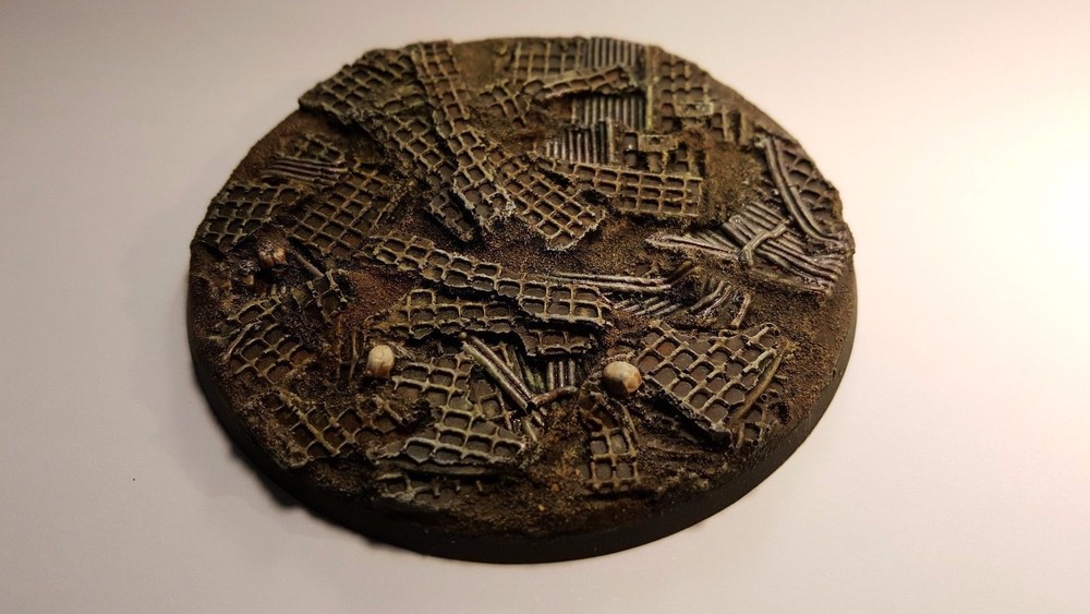 100mm ROUND RESIN BASE TERRAIN SCENERY RUSTY GRATES WARHAMMER 40K