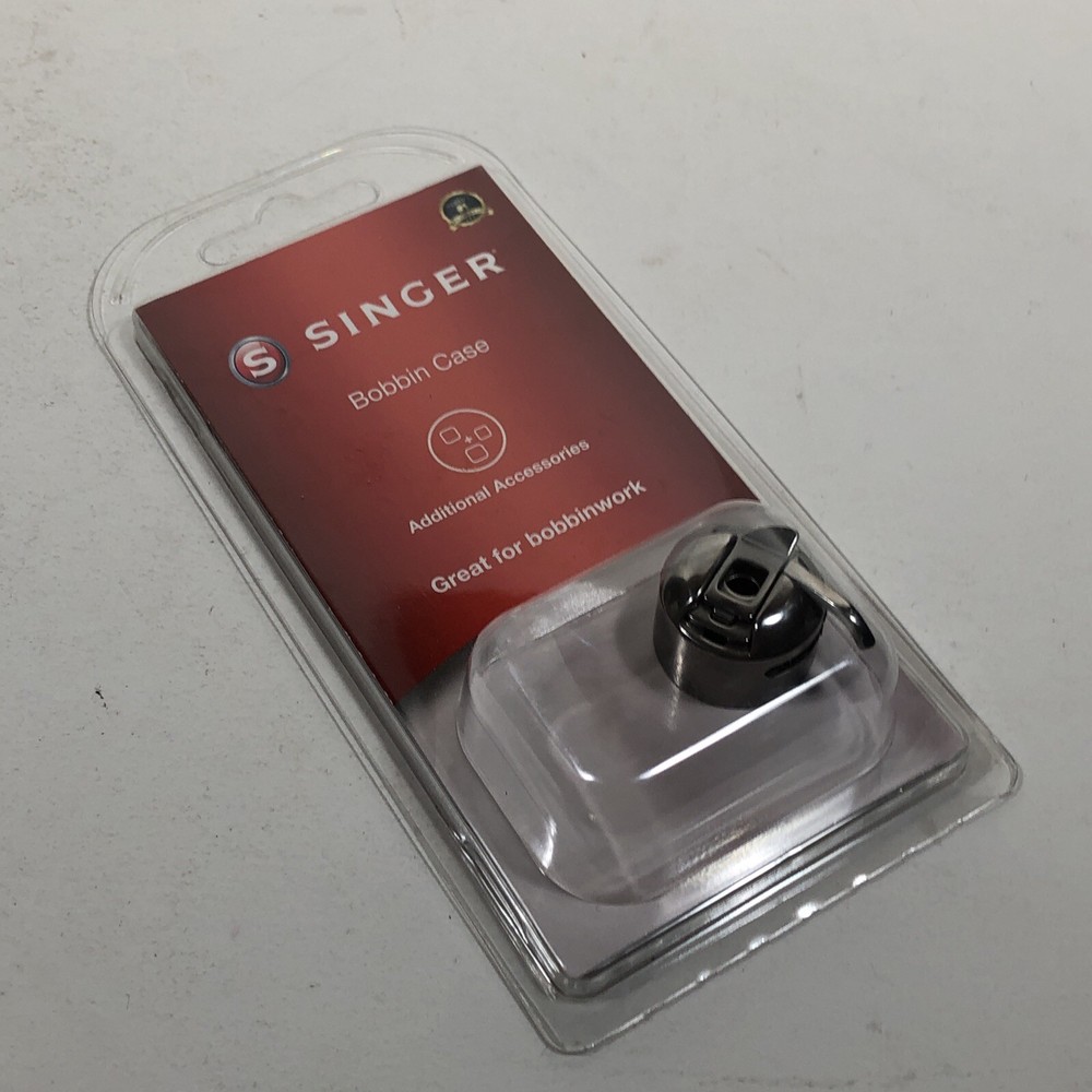 Singer Bobbin Case 037431885111