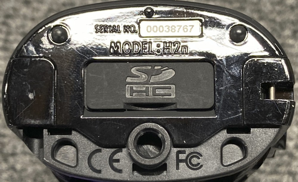 Zoom H2n Handy Portable Audio Recorder (As Is)