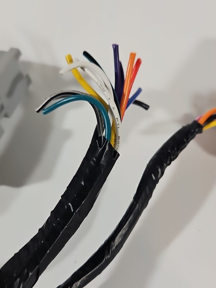 Scosche GM2000SW-WM1 Factory Stereo Replacement Interface Adapter