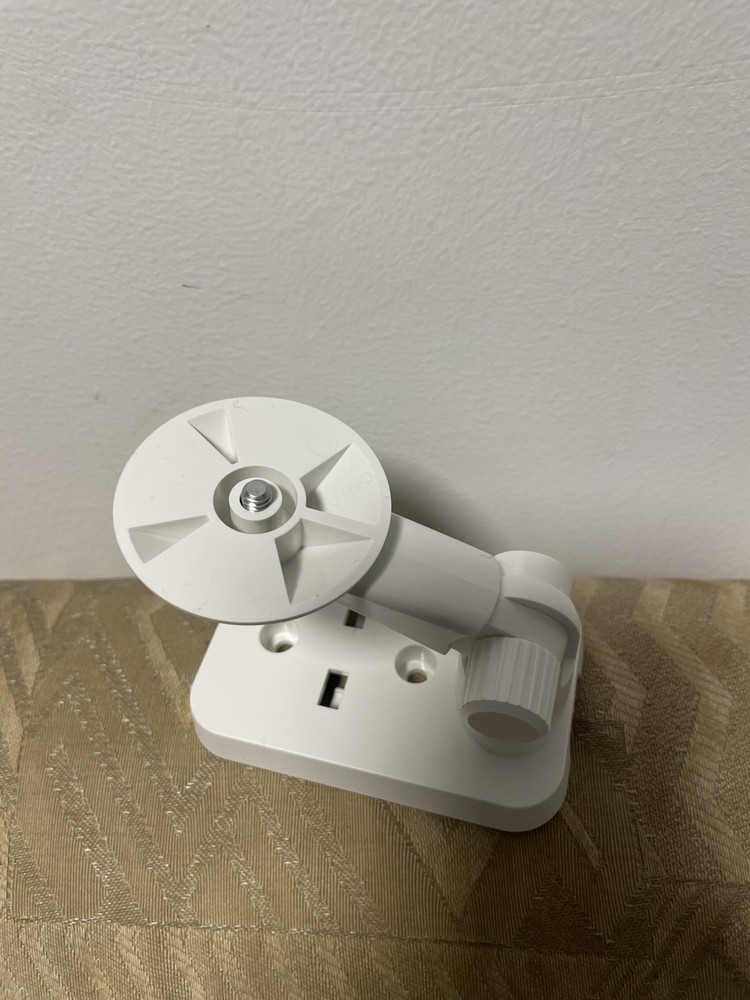 D-Link DCS-5020L Camera Wall Mount