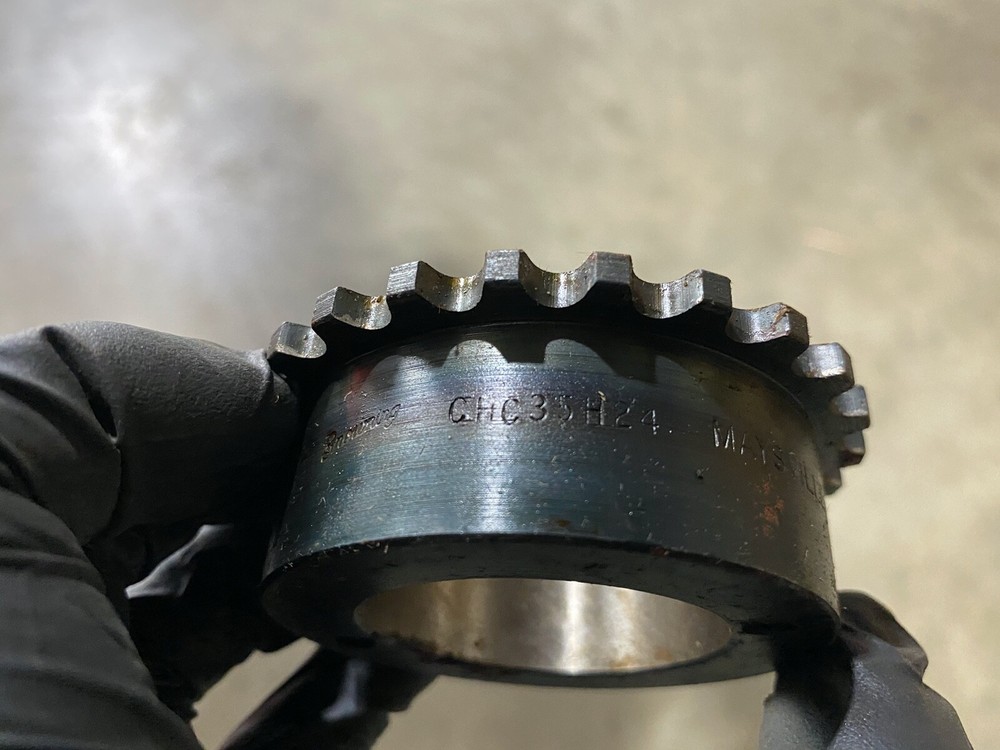 One (1) Browning CHC35H24 Chain Coupling Half Sprocket, NOS