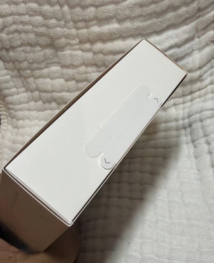 New Oura Ring Gen 4 Ceramic Cloud size 8 Smart Ring Sealed