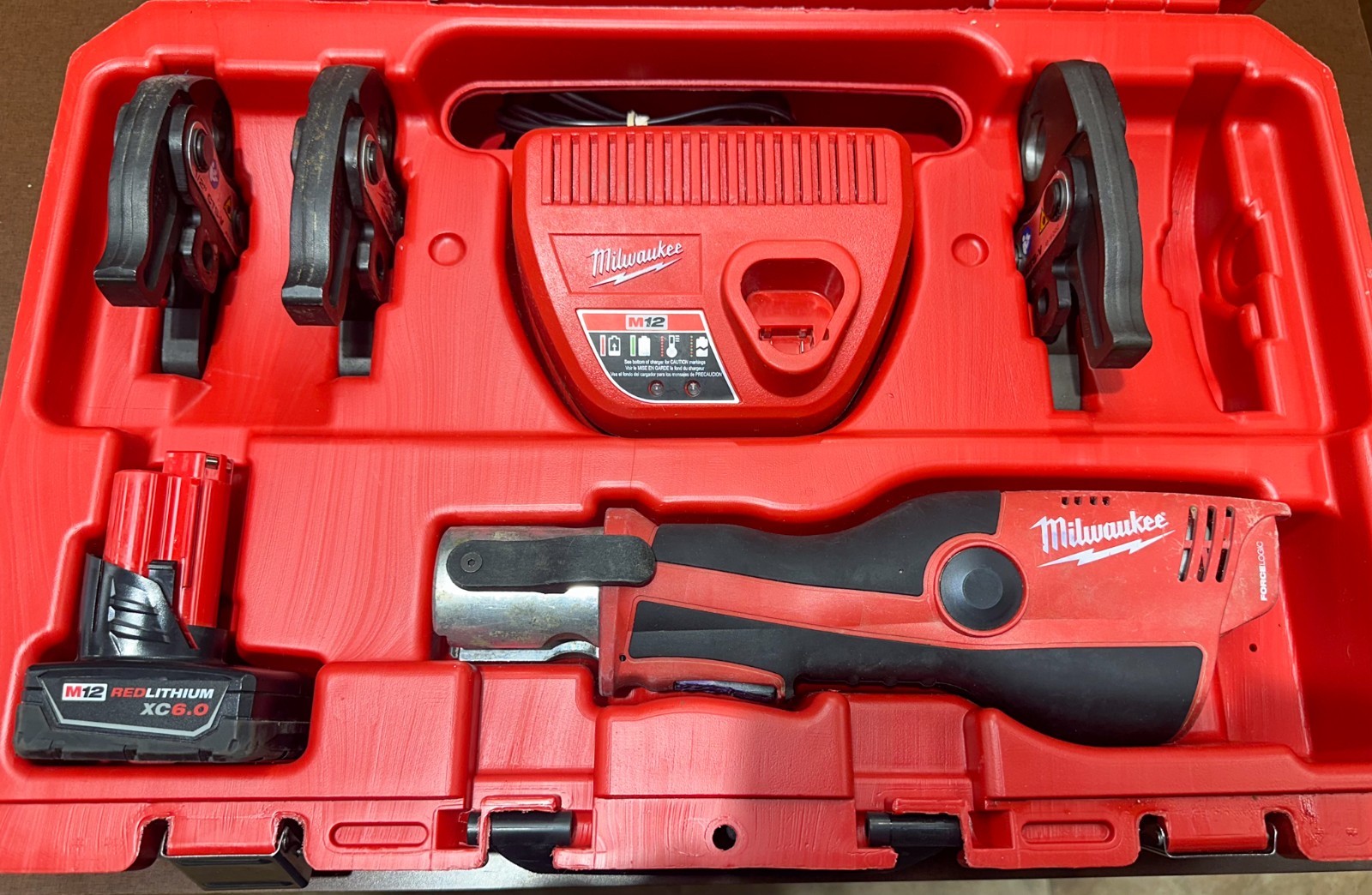 MILWAUKEE M12 FORCE LOGIC PRESS TOOL KITH WITH JAWS M/2473-20