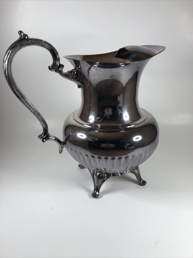 WMA Roger silver pitcher 9 Inch tall