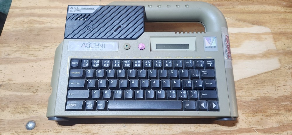 Vintage Accent Labeling System Label Maker Keyboard System S w/ label cassettes