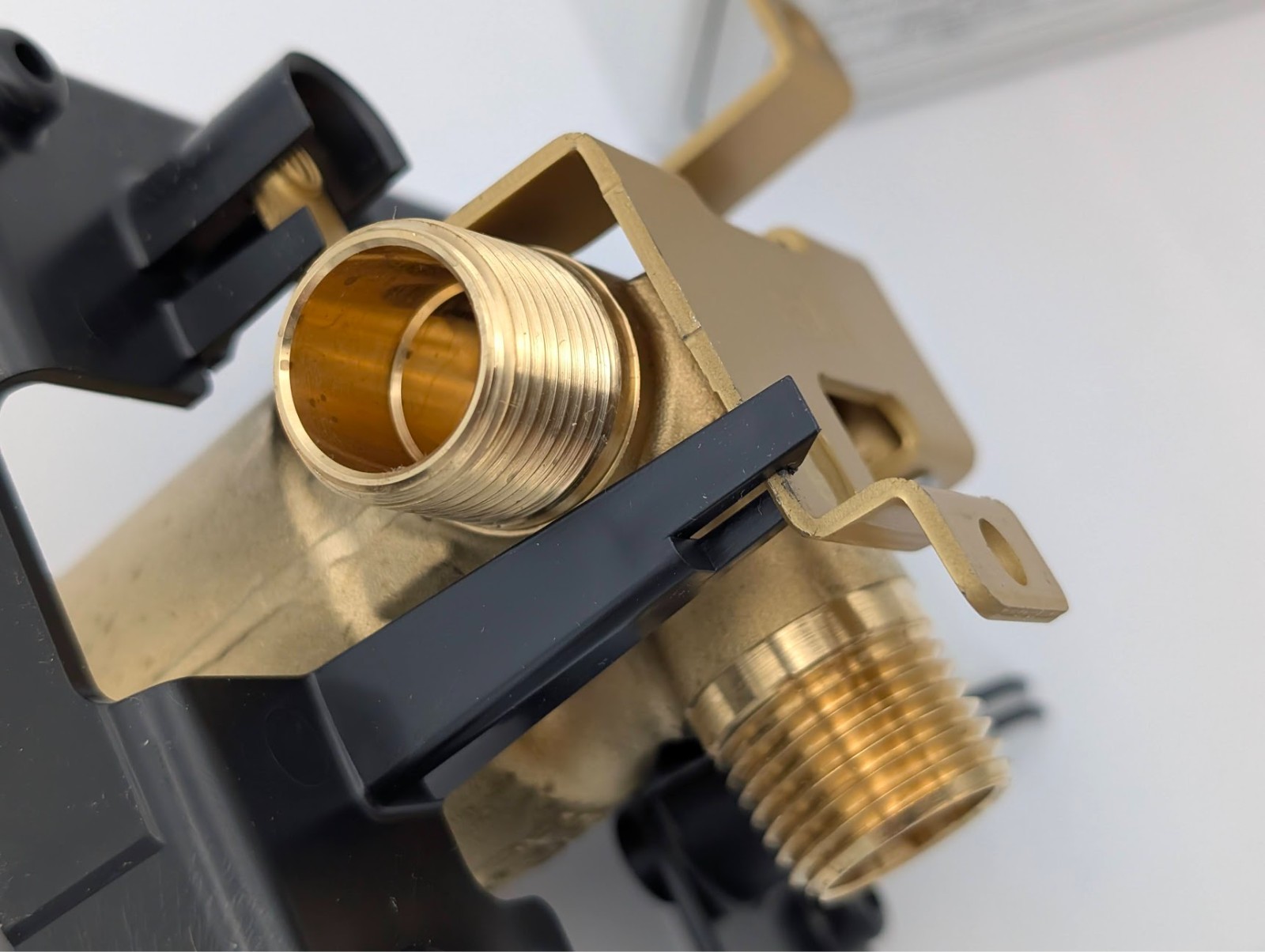 Delta R10000-UNBXHF Universal Mixing Rough-In Valve MADE IN USA! GENUINE DELTA