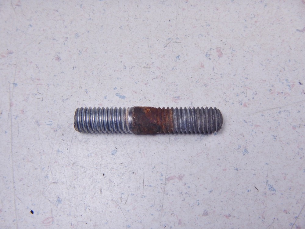 83 HONDA GL1100 ASPENCADE EXHAUST HEADER PIPE MOUNTING STUD