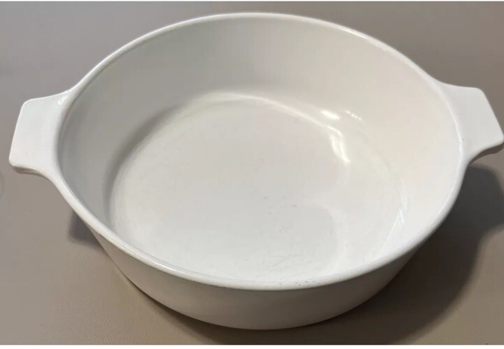 CorningWare Buffet Server 1 Qt. B-1 White Round Vintage 1960's