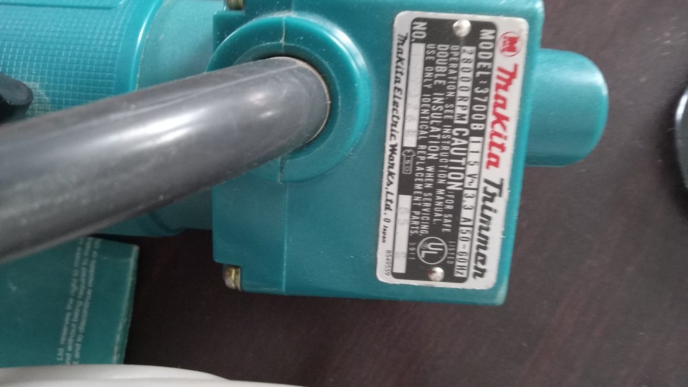 used makita 3700b compact router