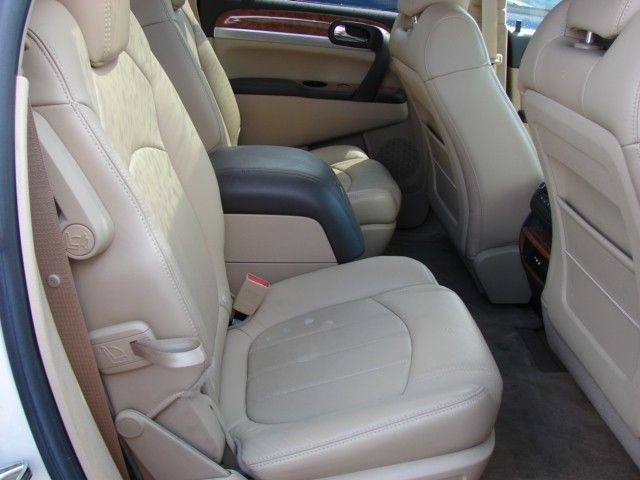 09 ENCLAVE DASH BEZEL 533998