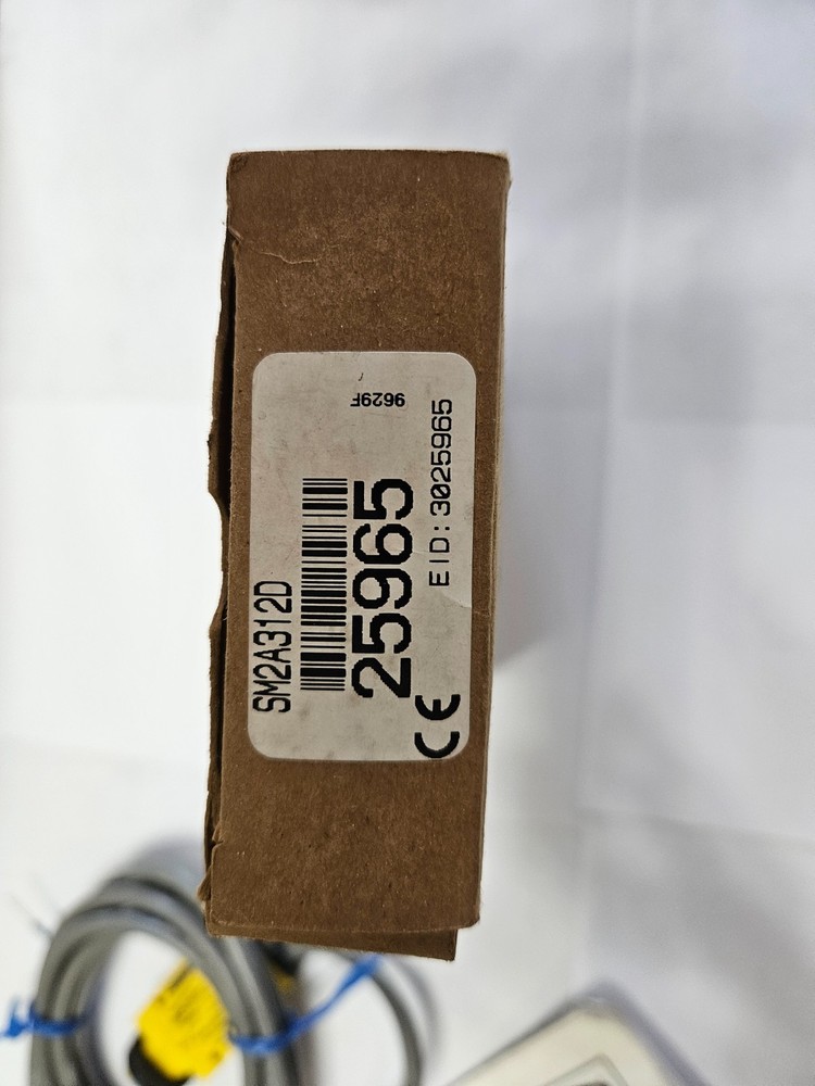 BANNER ENGINEERING SM2A312D 25965 Photoelectric Sensor Diffuse 380Mn24-