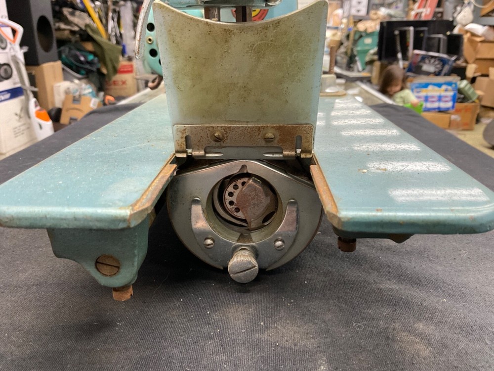 Vintage Morse 600 Sewing Machine - Untested As-is