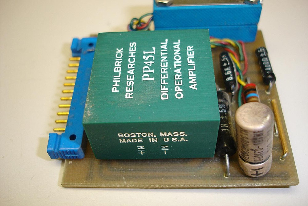 PhilBrick Researches PP45L Solid State Amplifier + Trimpot / Potentiometer
