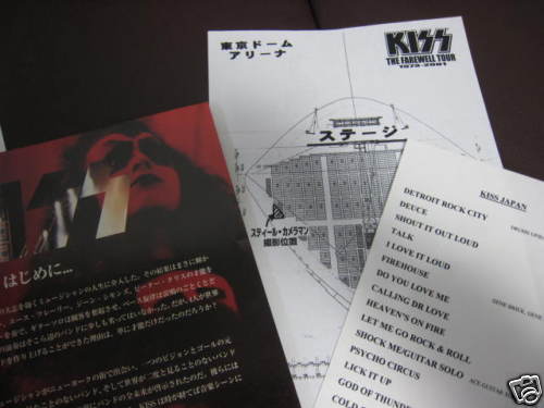 KISS 2001 Japan Tour Book Concert Program with Set List , Map
