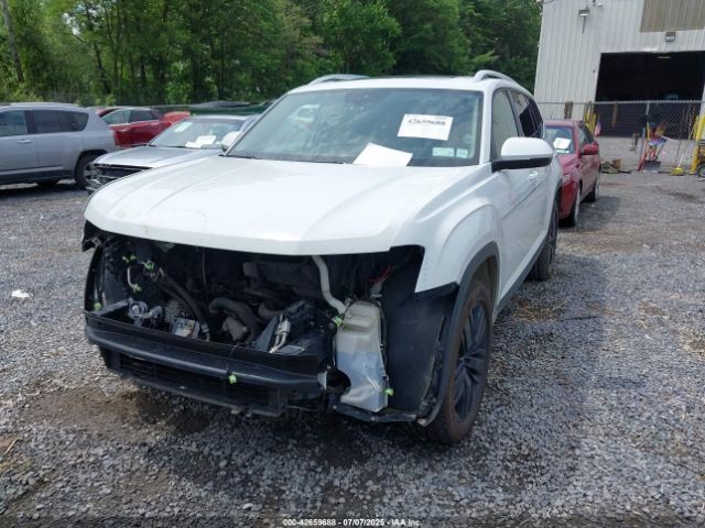 EDGE 2016 Glove Box 2026788