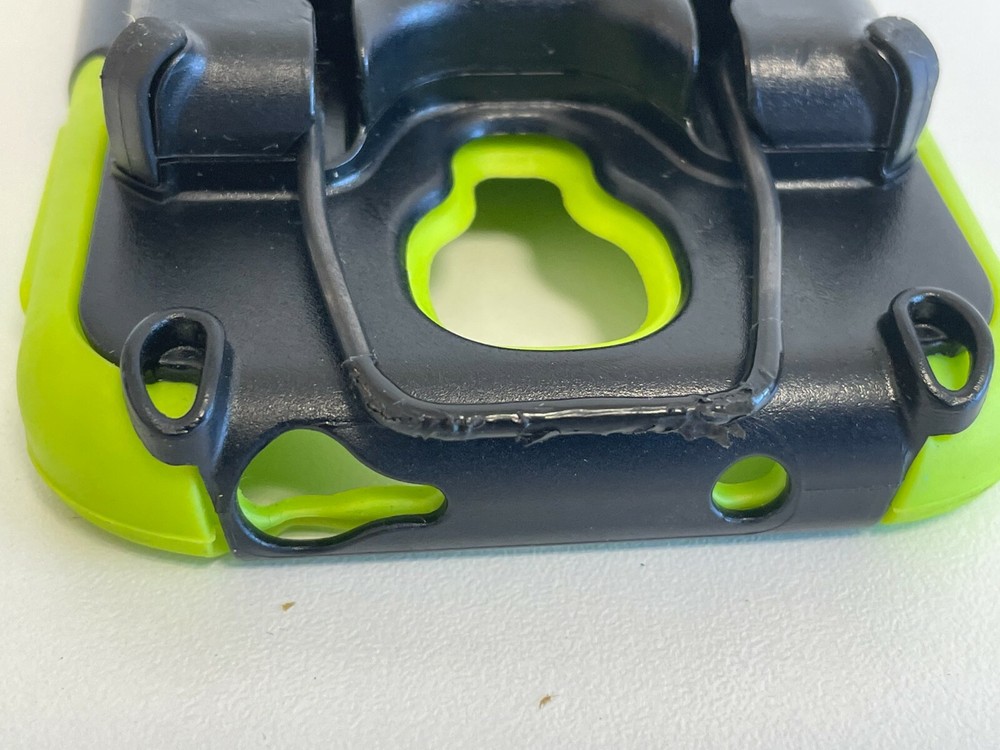 L12: Saltillo Nova NOVA5.2-D+ Case/Speaker