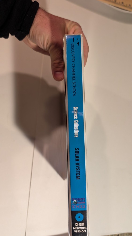 Discovery Channel School Solar System CD-ROM Network Version 2000 *"*New