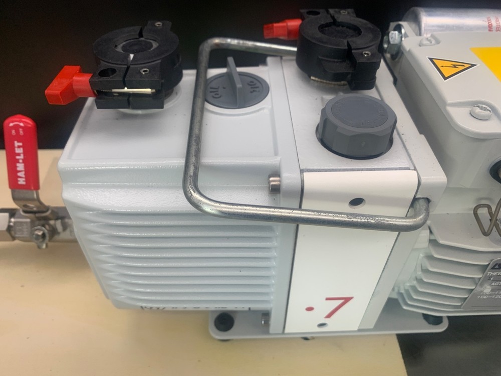 BOC Edwards E2M0.7 Rotary Vane Vacuum Pump