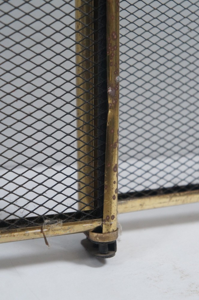 Antique Brass & Mesh 3 Panel Cherub Folding Fireplace Screen Hearthware 50"