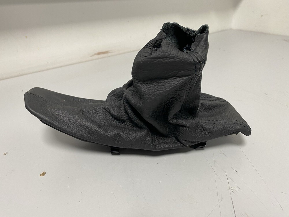 BMW E90 E91 E92 E93 3 SERIES BLACK LEATHER HANDBRAKE GAITER GAITOR