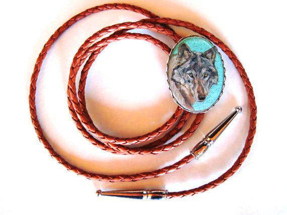 Wolf Classic Western Bolo Tie