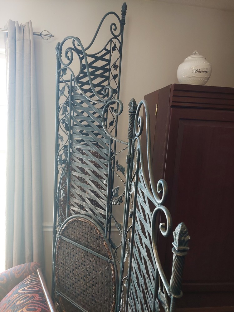 3-Panel Black Metal Room Divider