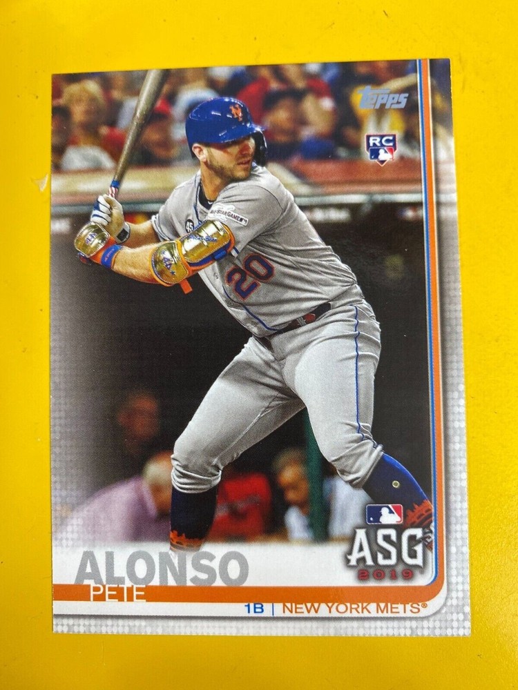 !!!     PETE ALONSO  TOPPS   BASEBALL ROOKIE  CARD $$