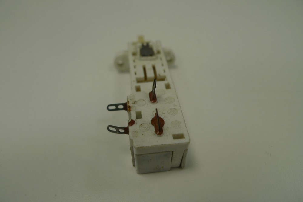 Switch Push Button On/Off DPST Philips Isostat MF4C