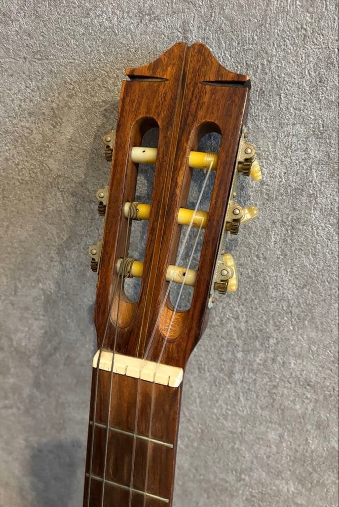 Morris Classical Guitar With Sabares Strings