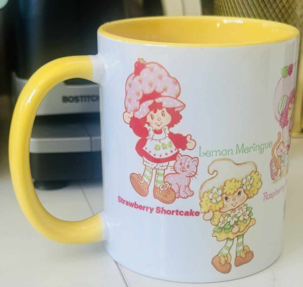 Strawberry Shortcake Character Mug – 11 oz