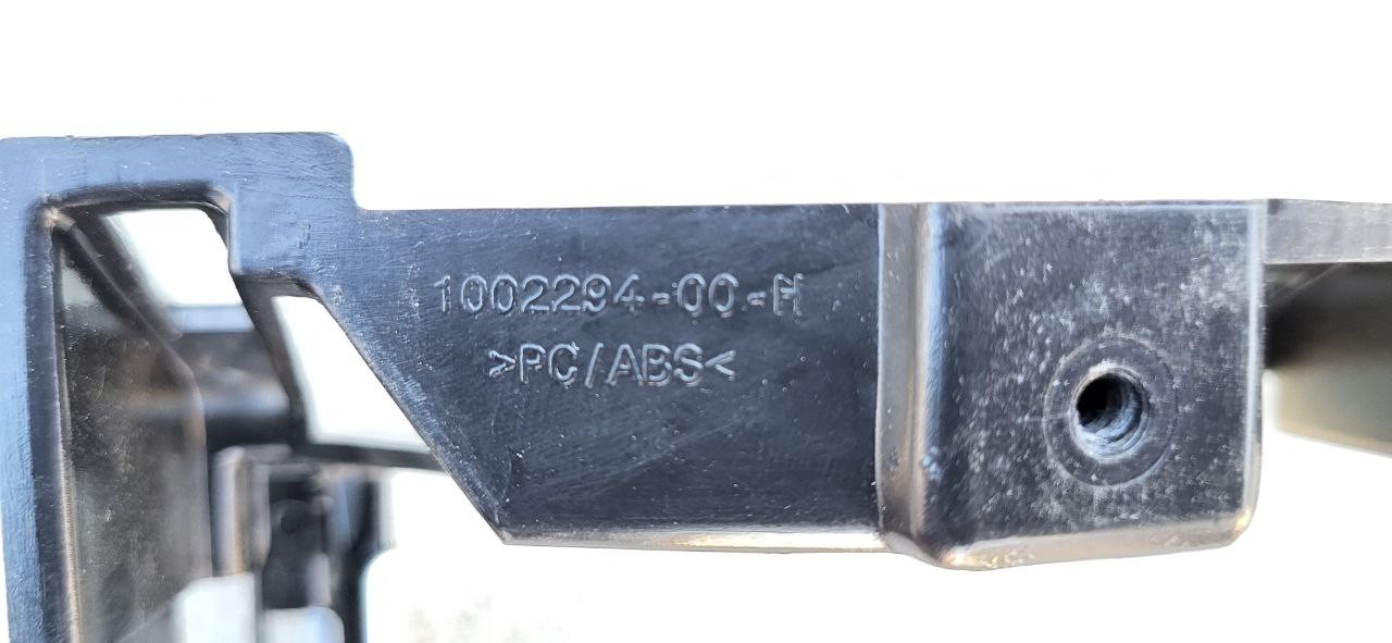 Tesla Model S/X OEM MCU Media Control Unit Touch Screen 6008905-00-C, 1002294-00