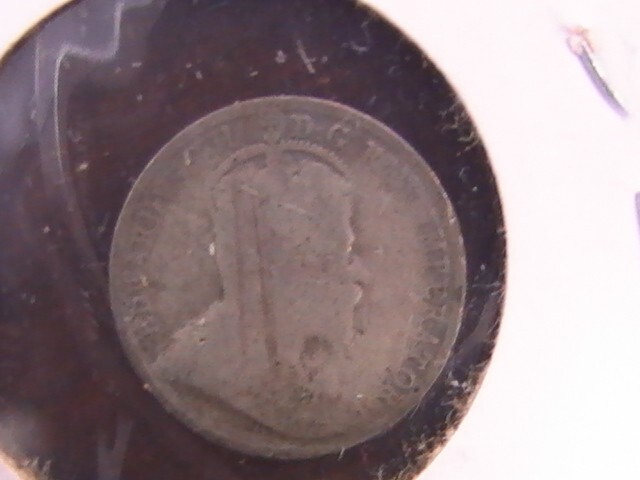 CANADA 5 CENTS 1902 SILVER SCRATCHED FACE