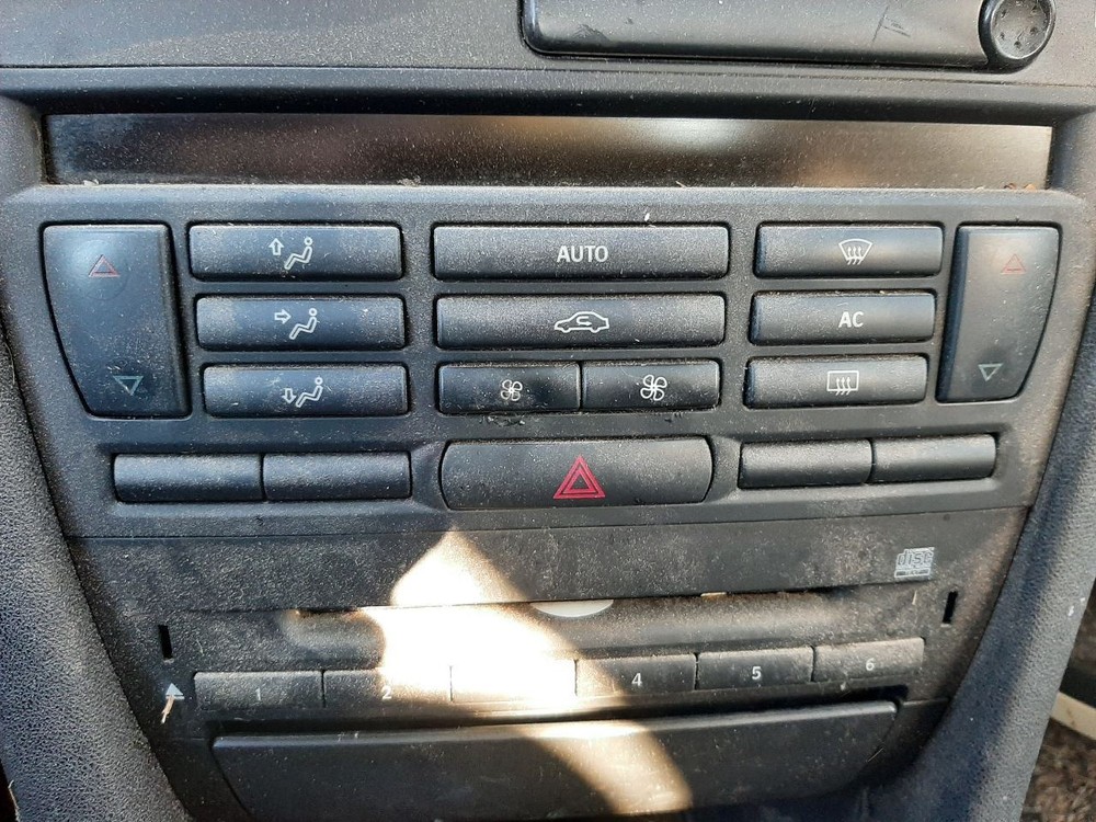 9-3 2004 High Mounted Stop Light 1068772