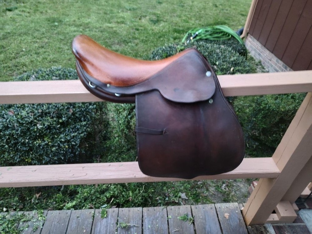 Hermes English Saddle