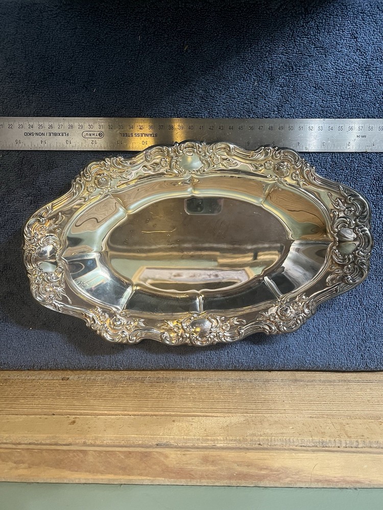 VINTAGE TOWLE SILVER OVAL SERVING TRAY ROSEBUD & SCROLLWORK