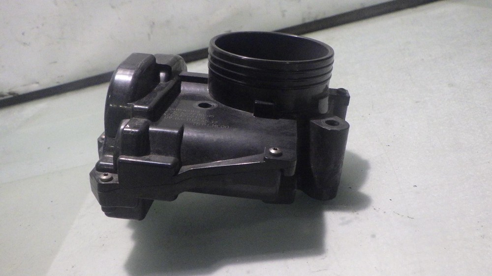 11 MINI COOPER Throttle Body