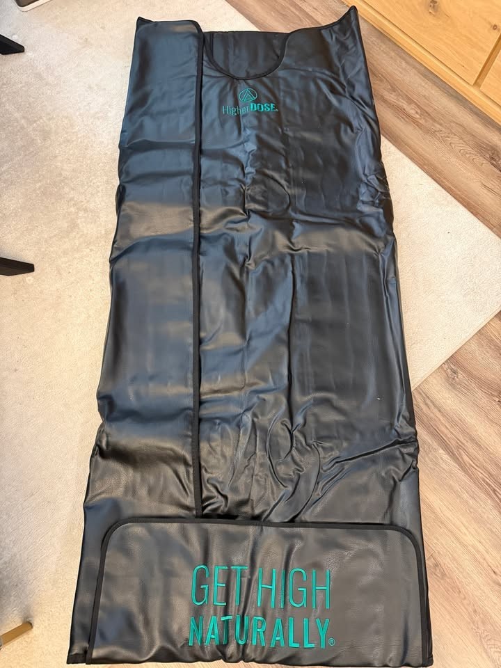 HigherDOSE Infrared Sauna Blanket V3, Complete with Controller & Manual