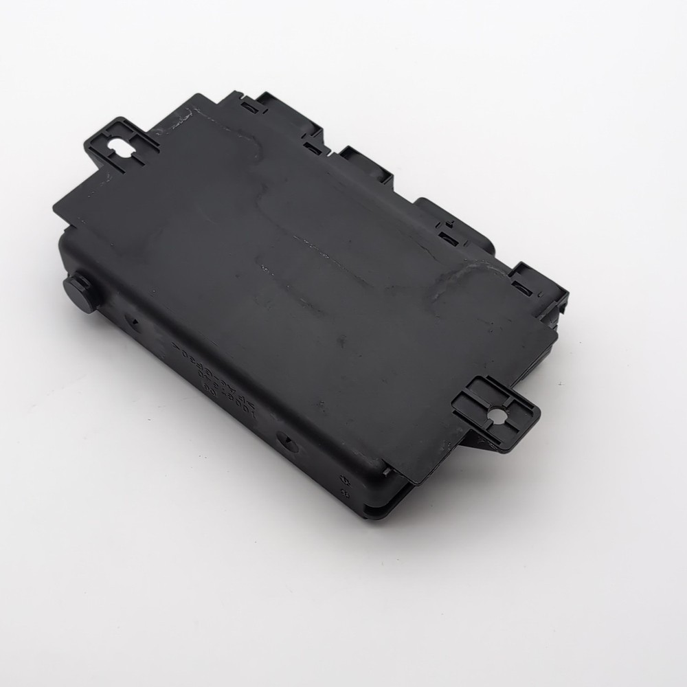 2014 - 2022 BMW I01 I3 Charging Unit Interface Lim Module OEM 9454319