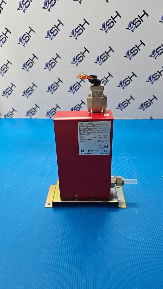 HORIBA STEC SEC-E441X Mass Flow Controller 200LM N2