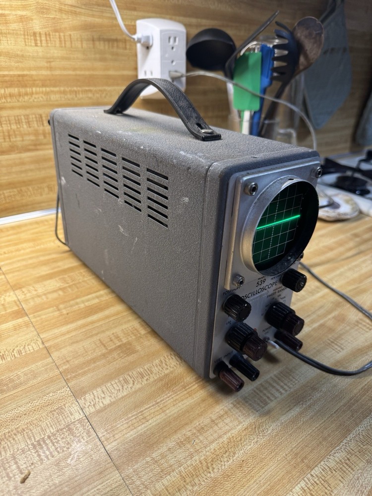 Kikusui Model 539 Oscilloscope Powers On But Untested