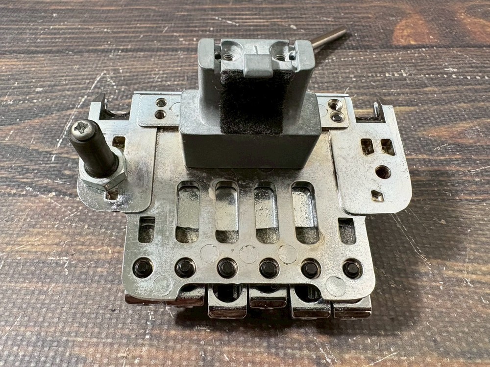 Ibanez Edge-ZERO Tremolo Bridge Chrome with ZPS3 Zero Point System