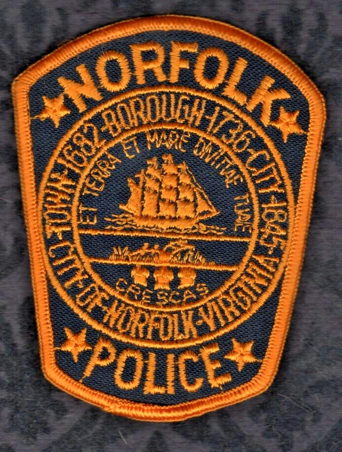 Norfolk  Virginia Police Shoulder Patch  (B2)