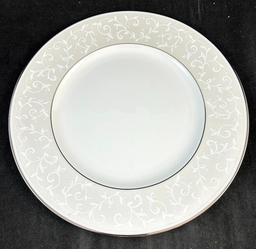 Lenox Opal Innocence 5 Piece Place Setting