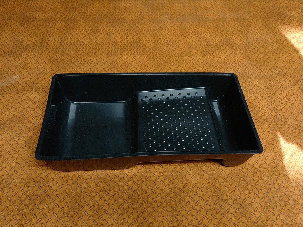 Weiler 4" Plastic Paint Tray with well